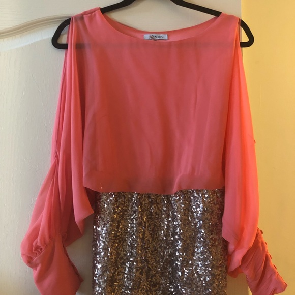 Xtaren Dresses & Skirts - Cute dress with some pizzazz